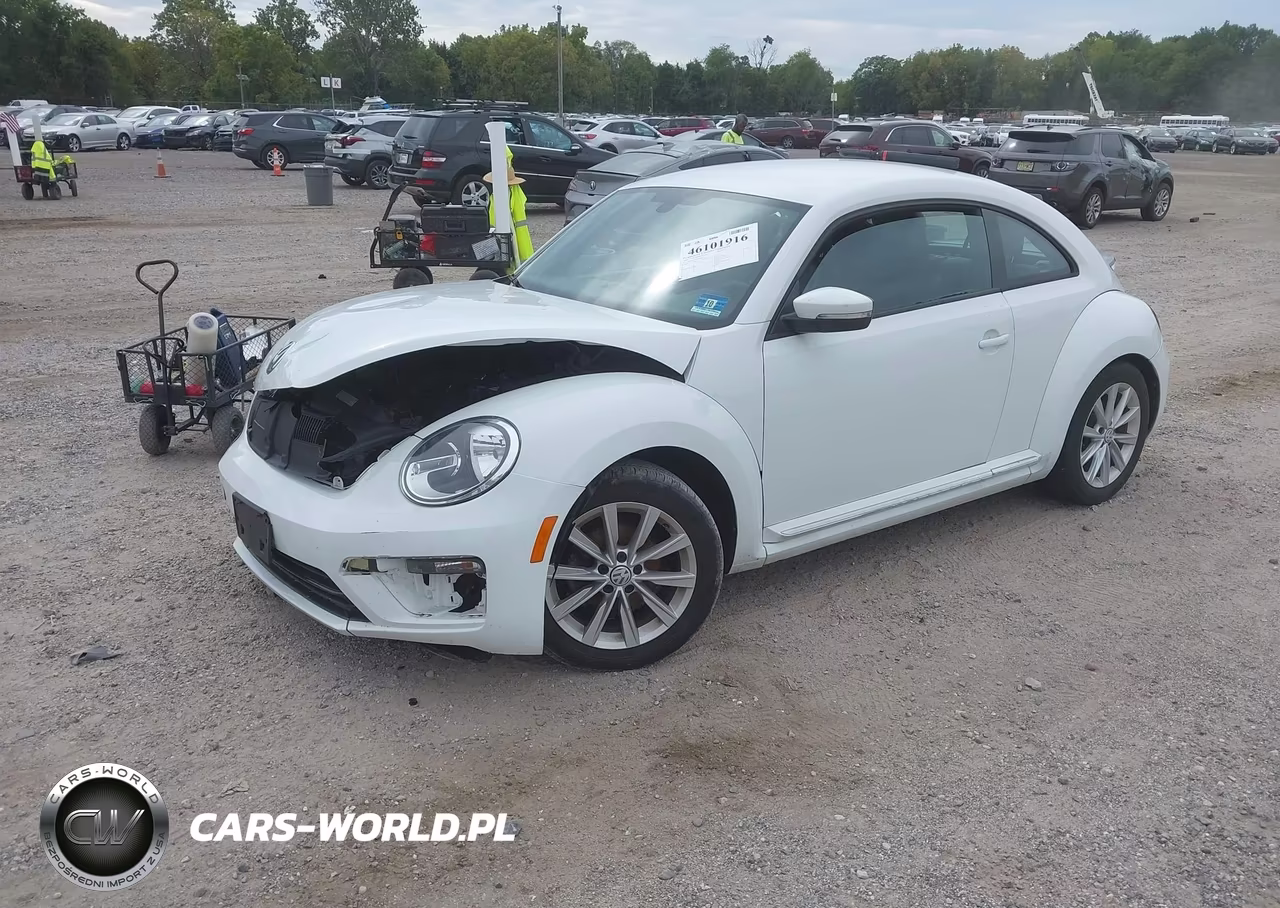 2018 Volkswagen Beetle 2.0T Coast-2.0T S VIN:3VWFD7AT4JM706061 - 2