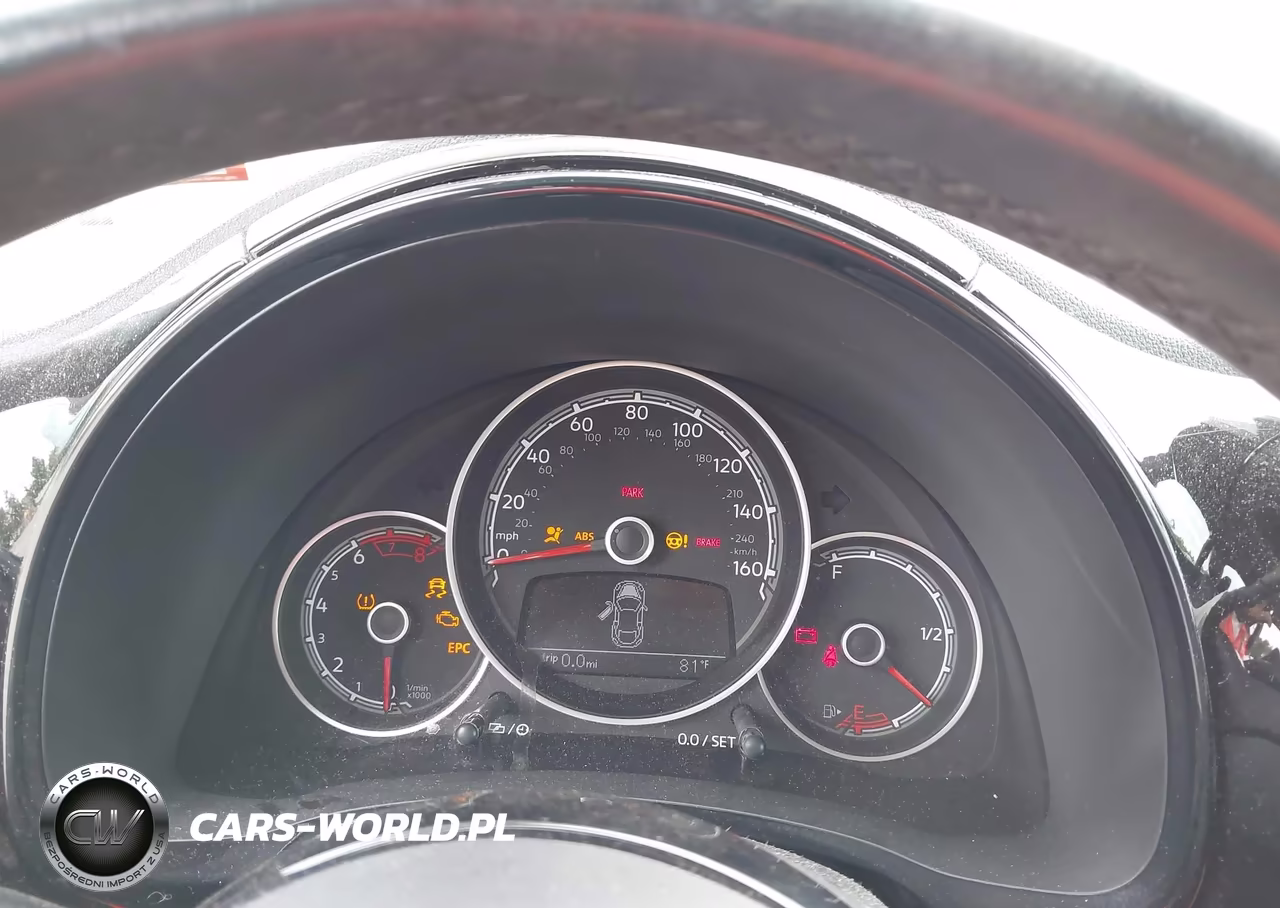 2018 Volkswagen Beetle 2.0T Coast-2.0T S VIN:3VWFD7AT4JM706061 - 7