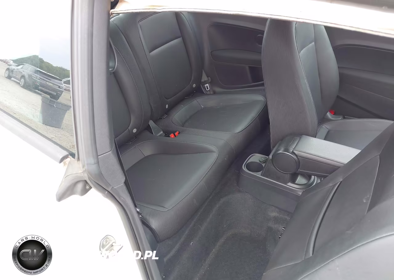 2018 Volkswagen Beetle 2.0T Coast-2.0T S VIN:3VWFD7AT4JM706061 - 8
