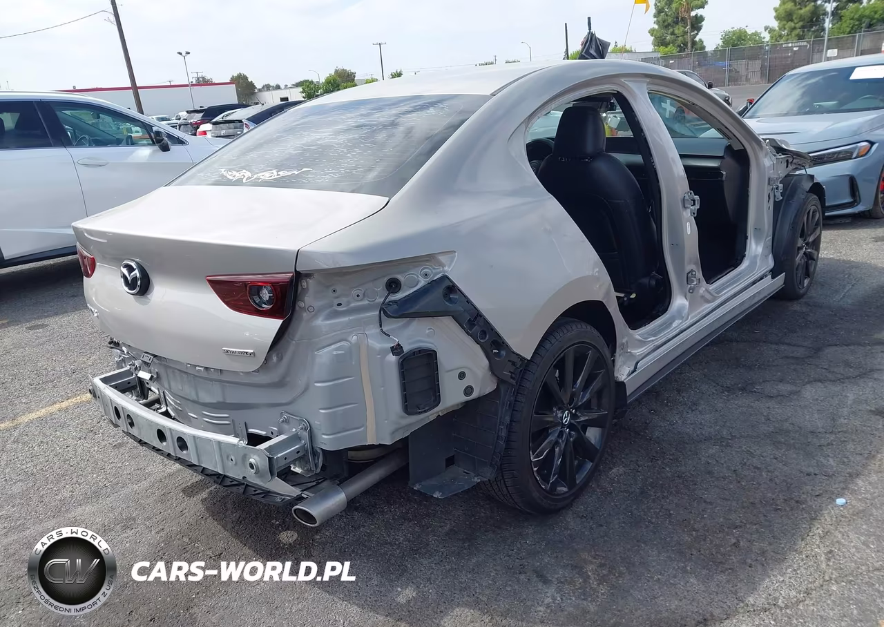 2024 Mazda Mazda3 2.5 S Select Sport VIN:3MZBPABM9RM418039 - 4