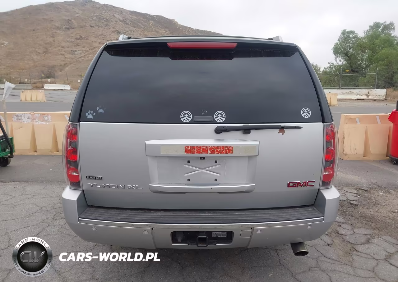 2011 GMC Yukon Xl 1500 Denali VIN:1GKS2MEF4BR294626 - 17