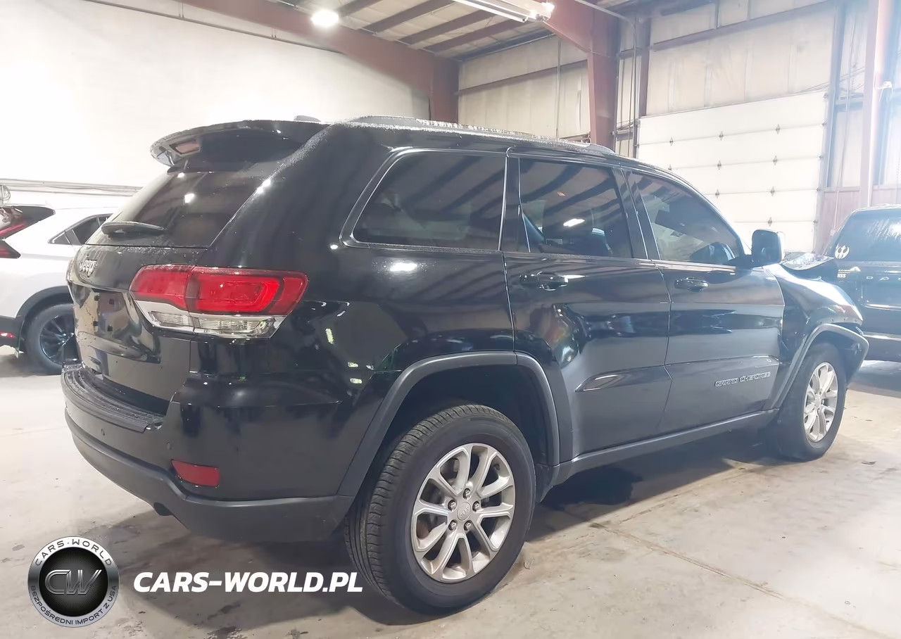 2021 Jeep Grand Cherokee Laredo X 4X4 VIN:1C4RJFAG1MC549424 - 4