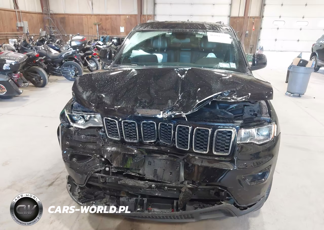 2021 Jeep Grand Cherokee Laredo X 4X4 VIN:1C4RJFAG1MC549424 - 6