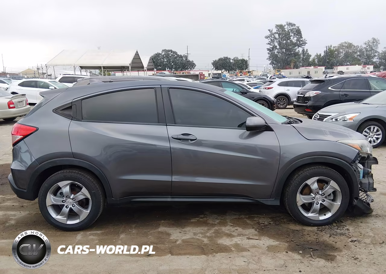 2018 Honda Hr-V Lx VIN:3CZRU5H31JG702035 - 14