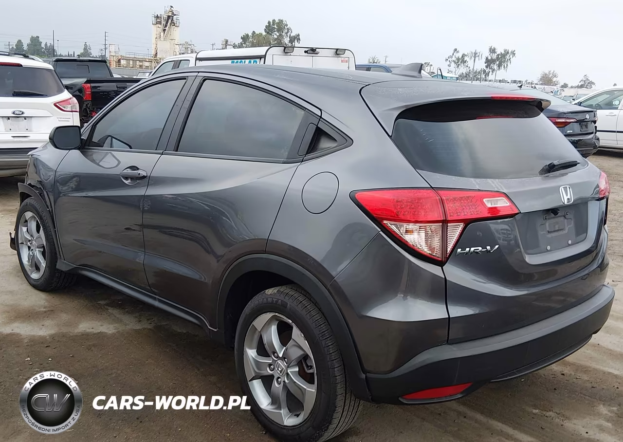 2018 Honda Hr-V Lx VIN:3CZRU5H31JG702035 - 3