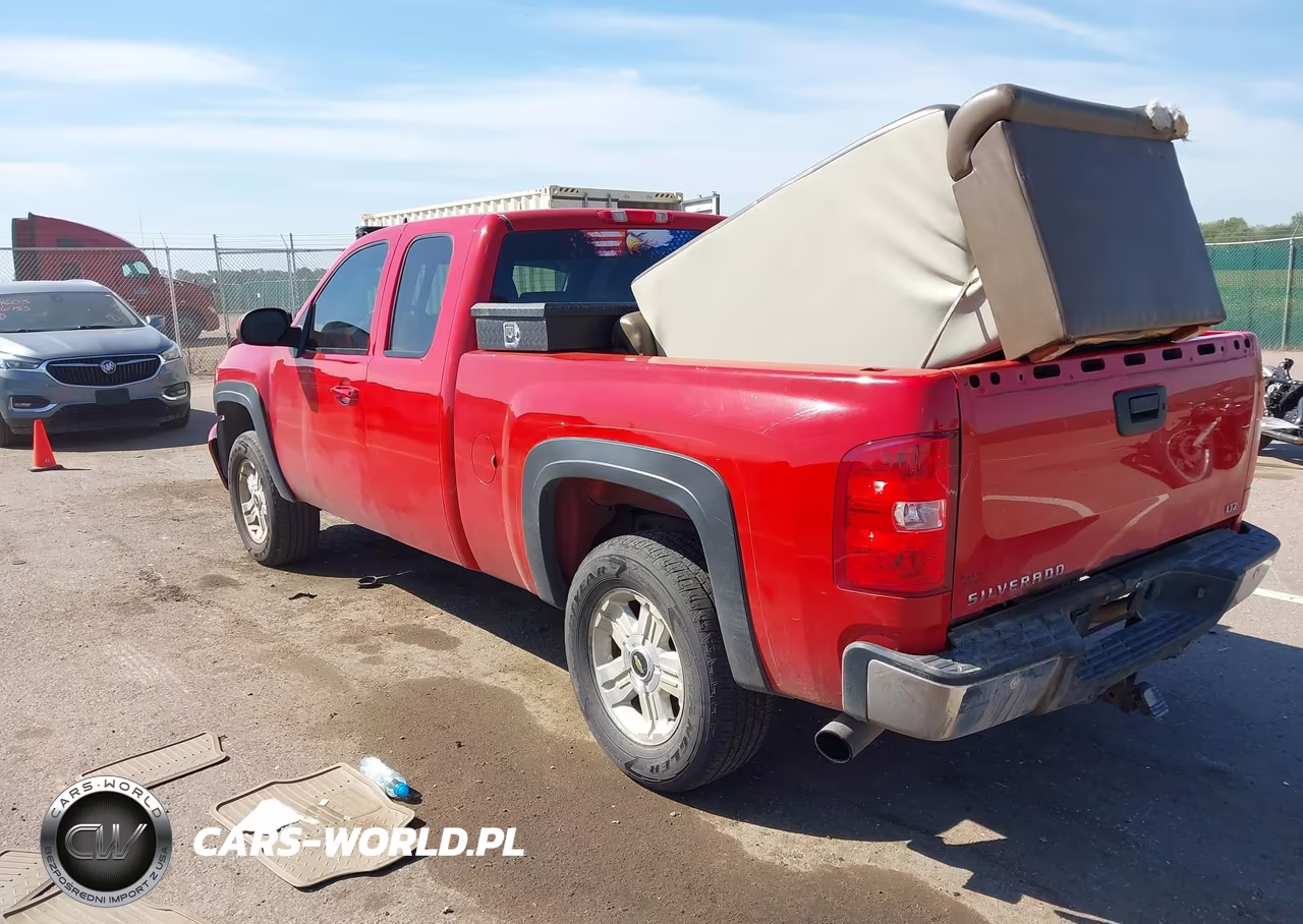 2008 Chevrolet Silverado 1500 Ltz VIN:2GCEK19J881291316 - 3