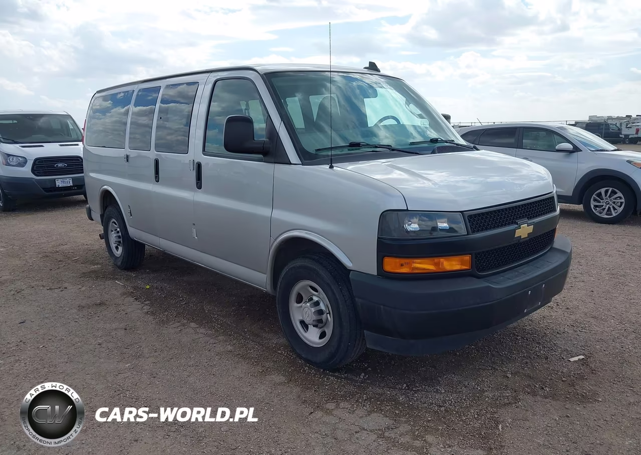 2018 Chevrolet Express 2500 Ls