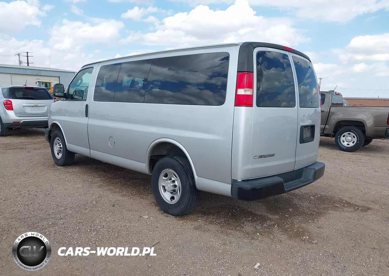 2018 Chevrolet Express 2500 Ls VIN:1GAWGEFG7J1283038 - 3