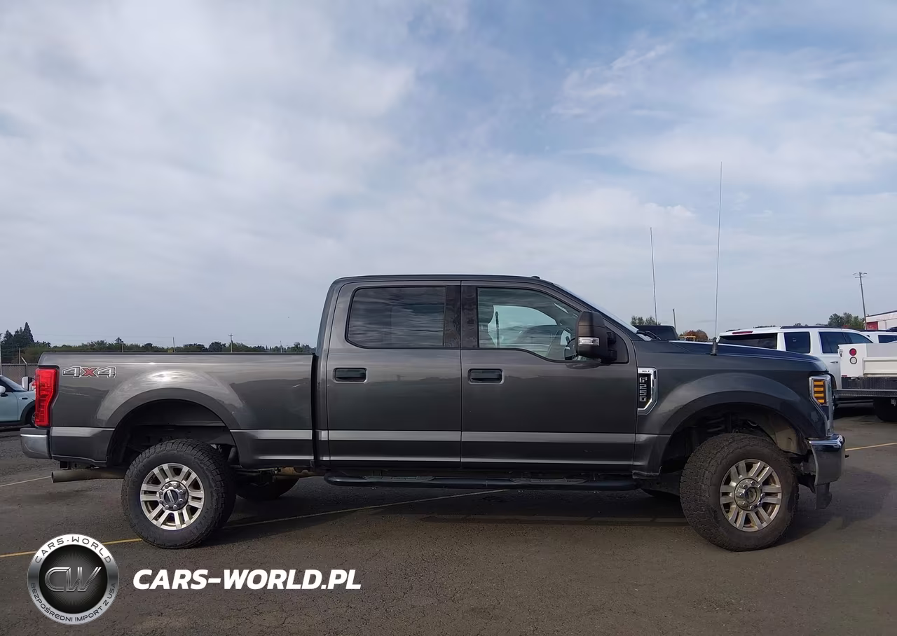 2018 Ford F-250 Xlt VIN:1FT7W2B66JEC83812 - 14