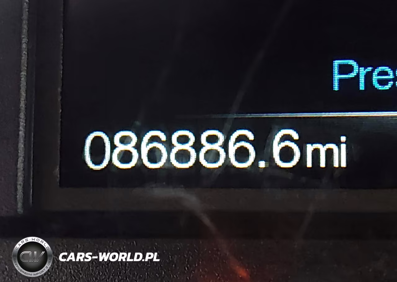 2018 Ford F-250 Xlt VIN:1FT7W2B66JEC83812 - 16