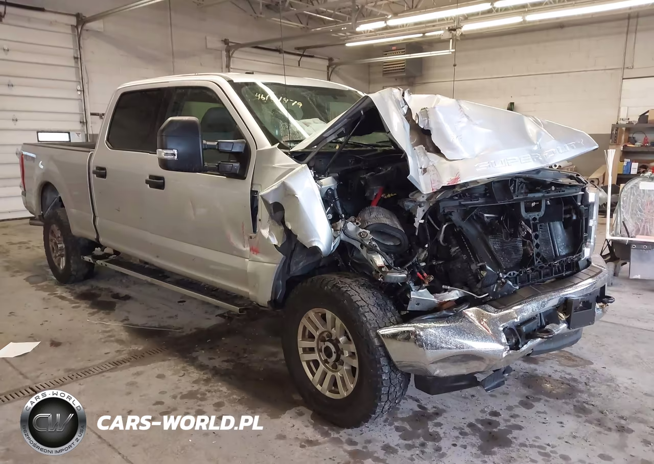 2018 Ford F-250 Xlt VIN:1FT7W2B67JEB90281 - 1