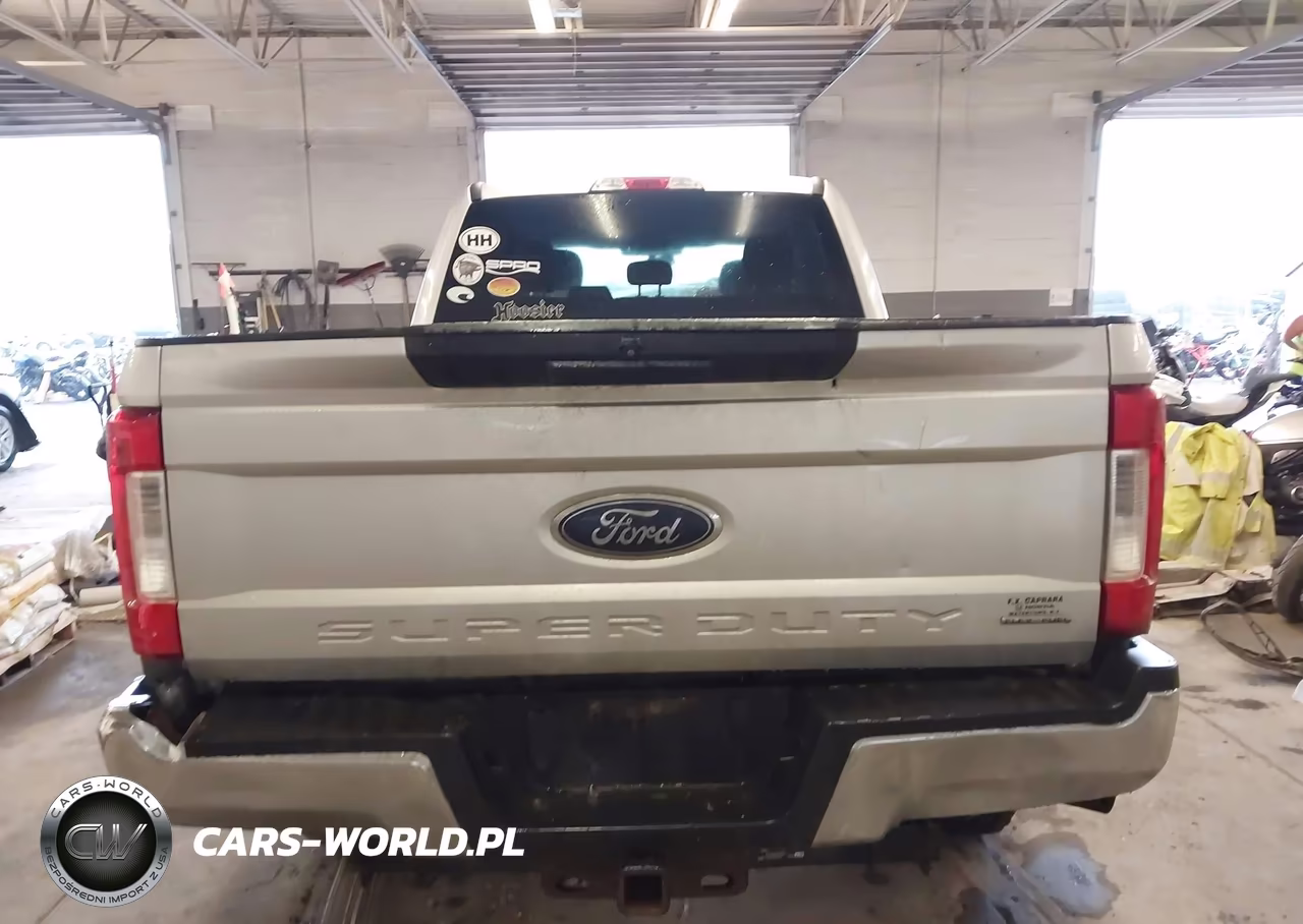 2018 Ford F-250 Xlt VIN:1FT7W2B67JEB90281 - 16