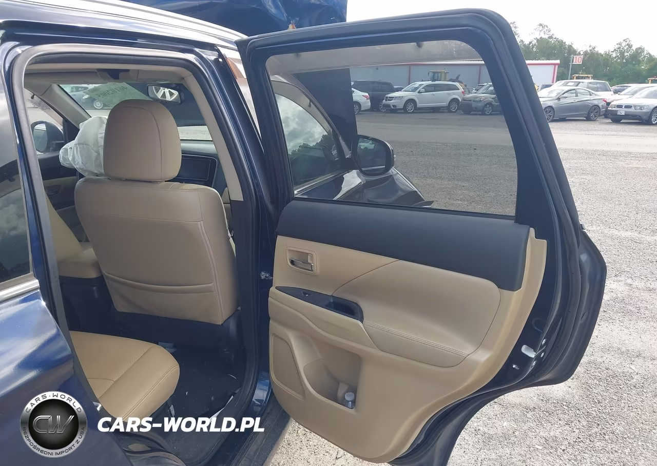 2018 Mitsubishi Outlander Sel VIN:JA4AZ3A31JJ001619 - 8