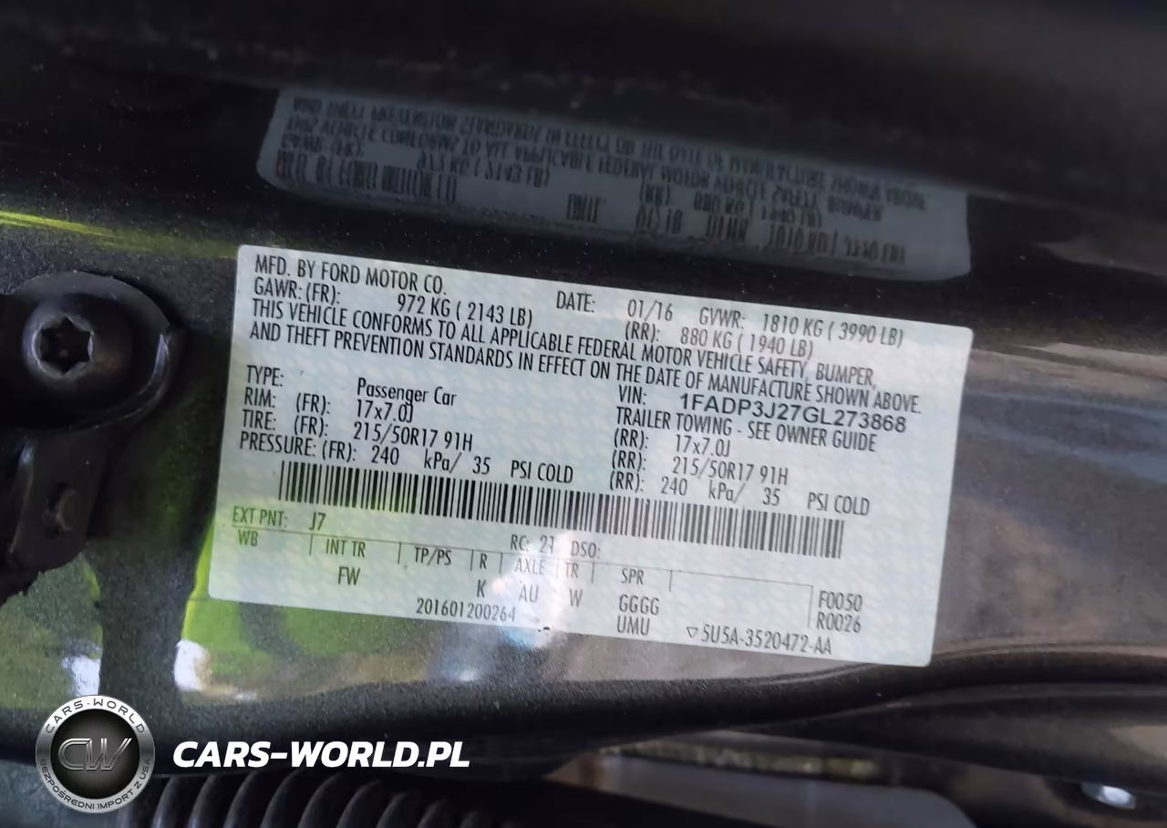 2016 Ford Focus Titanium VIN:1FADP3J27GL273868 - 9