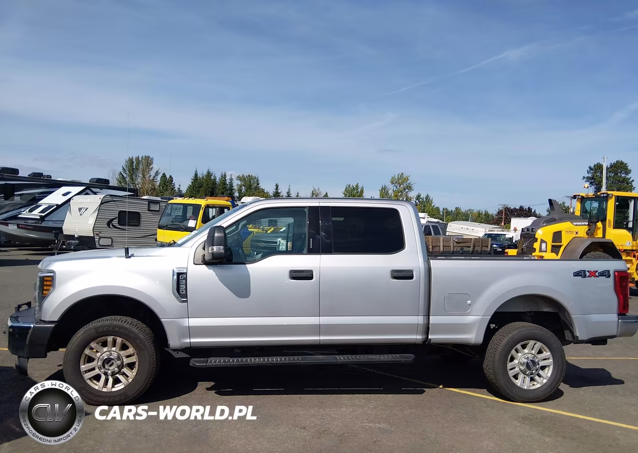 2018 Ford F-250 Xlt VIN:1FT7W2B68JEC83813 - 15
