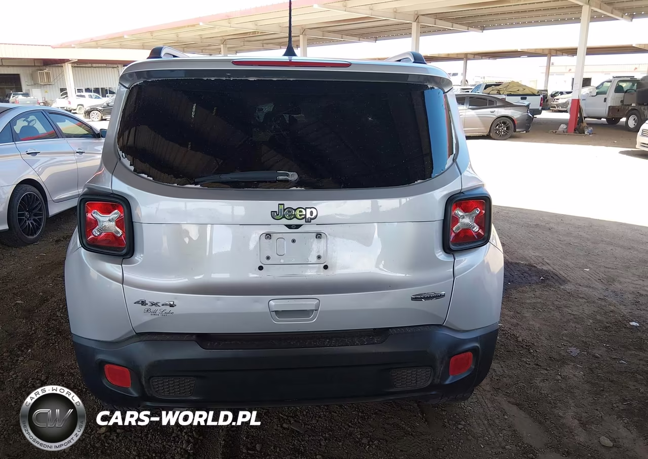 2018 Jeep Renegade Latitude 4X4 VIN:ZACCJBBB1JPH86052 - 16