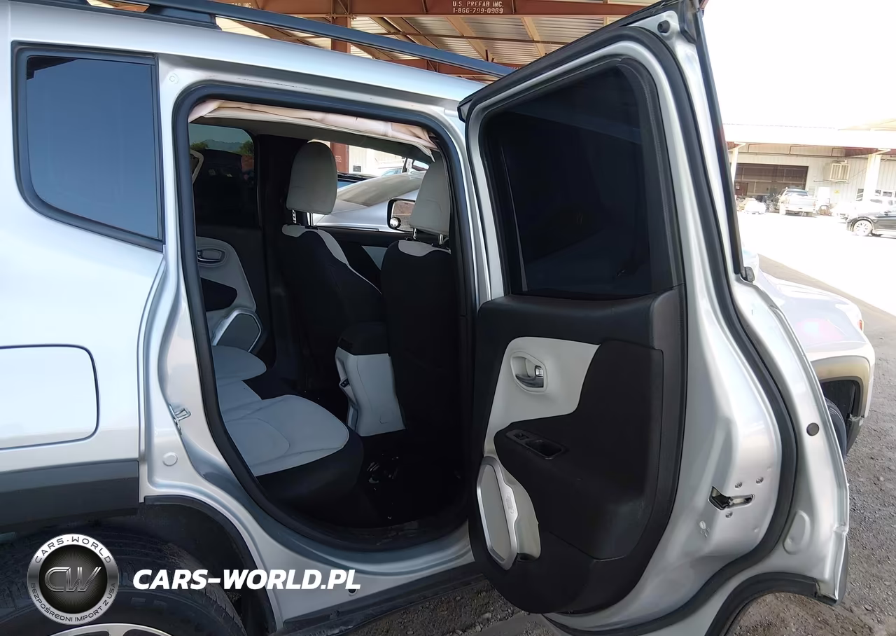 2018 Jeep Renegade Latitude 4X4 VIN:ZACCJBBB1JPH86052 - 8