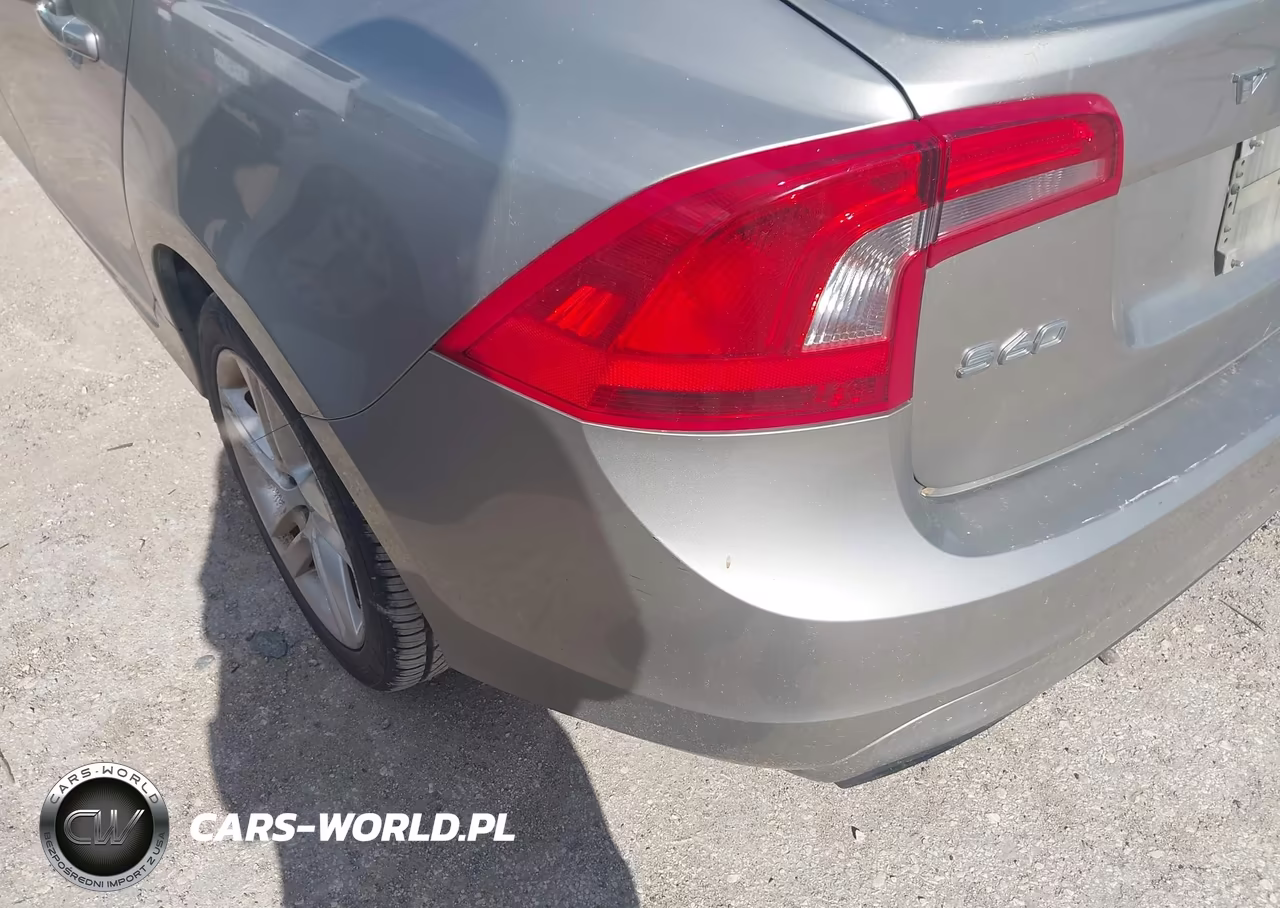 2014 Volvo S60 T5 VIN:YV1612FS3E2279817 - 6