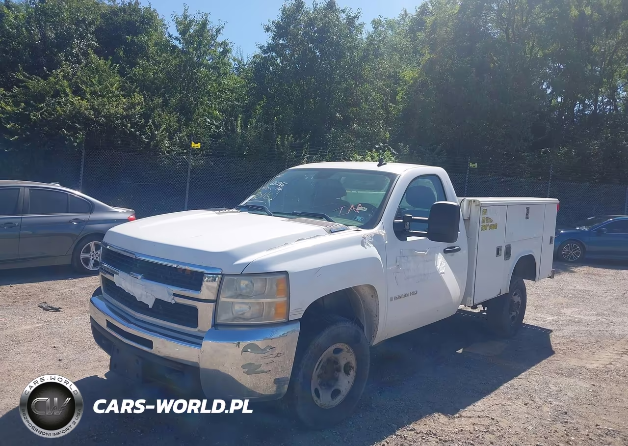 2007 Chevrolet Silverado 2500Hd Work Truck VIN:1GBHC24K97E580707 - 2