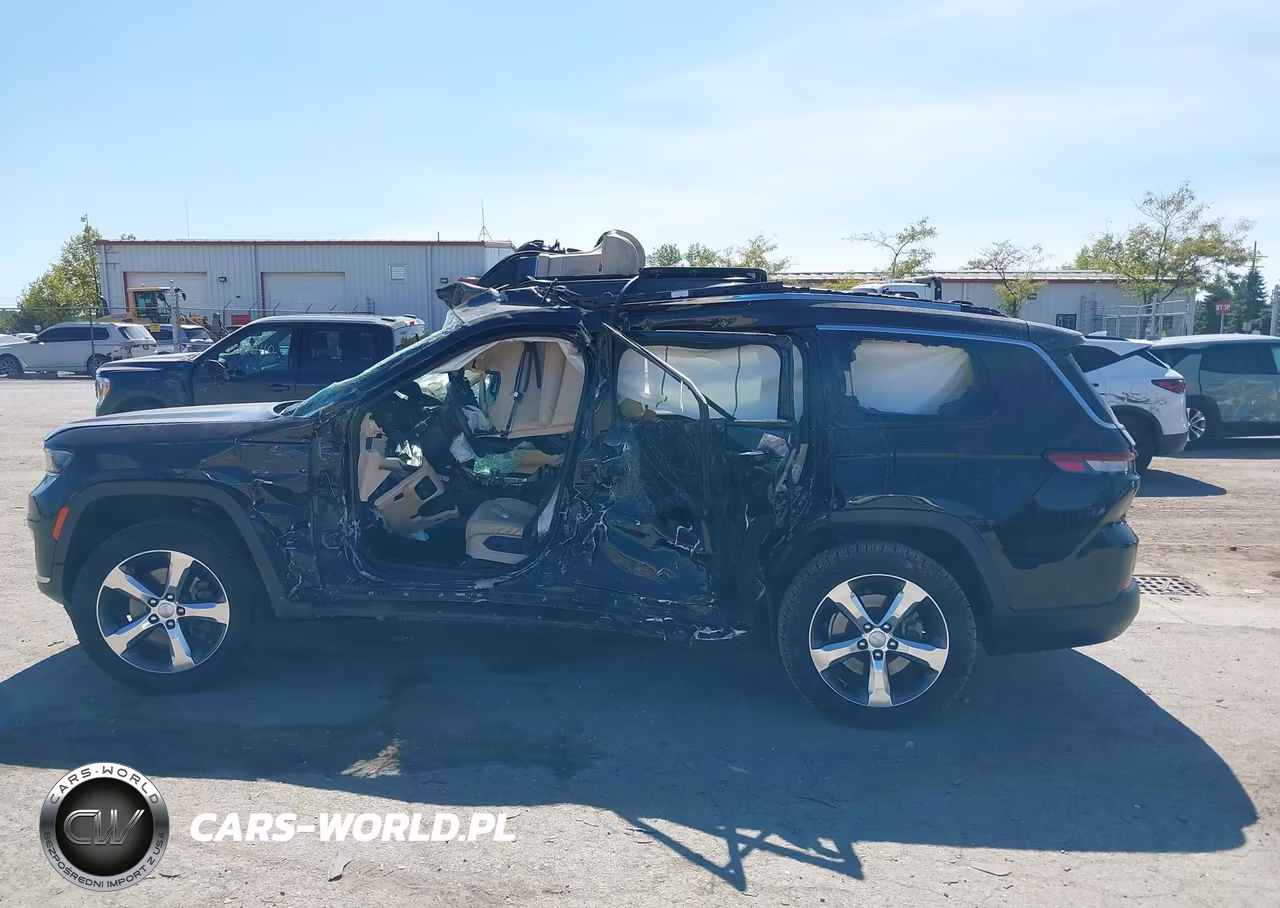 2021 Jeep Grand Cherokee L Limited 4X4 VIN:1C4RJKBGXM8172196 - 13