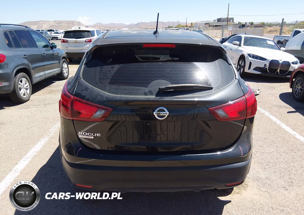 2018 Nissan Rogue Sport S VIN:JN1BJ1CP1JW159728 - 17