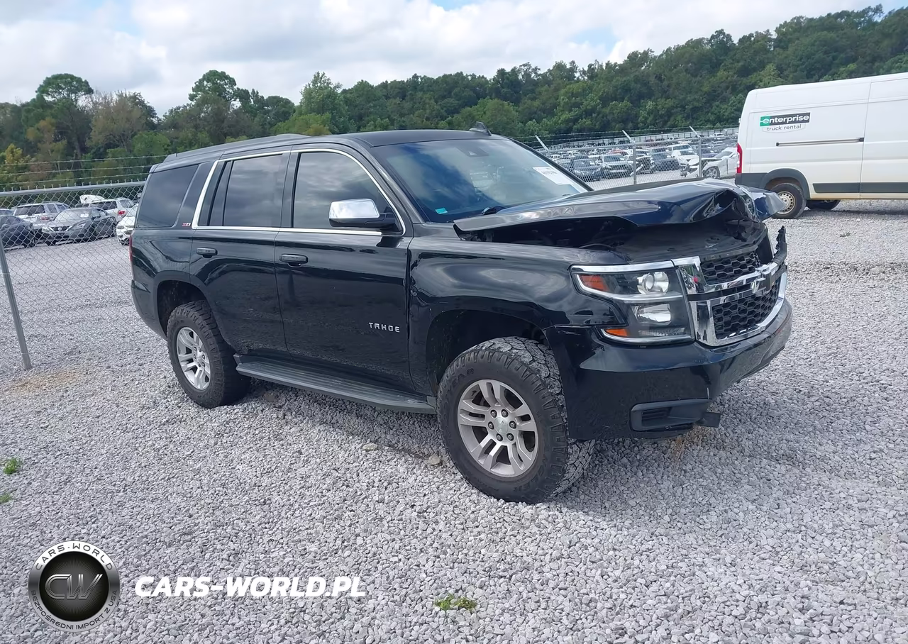 2017 Chevrolet Tahoe Lt – zdjęcie 1 z 16