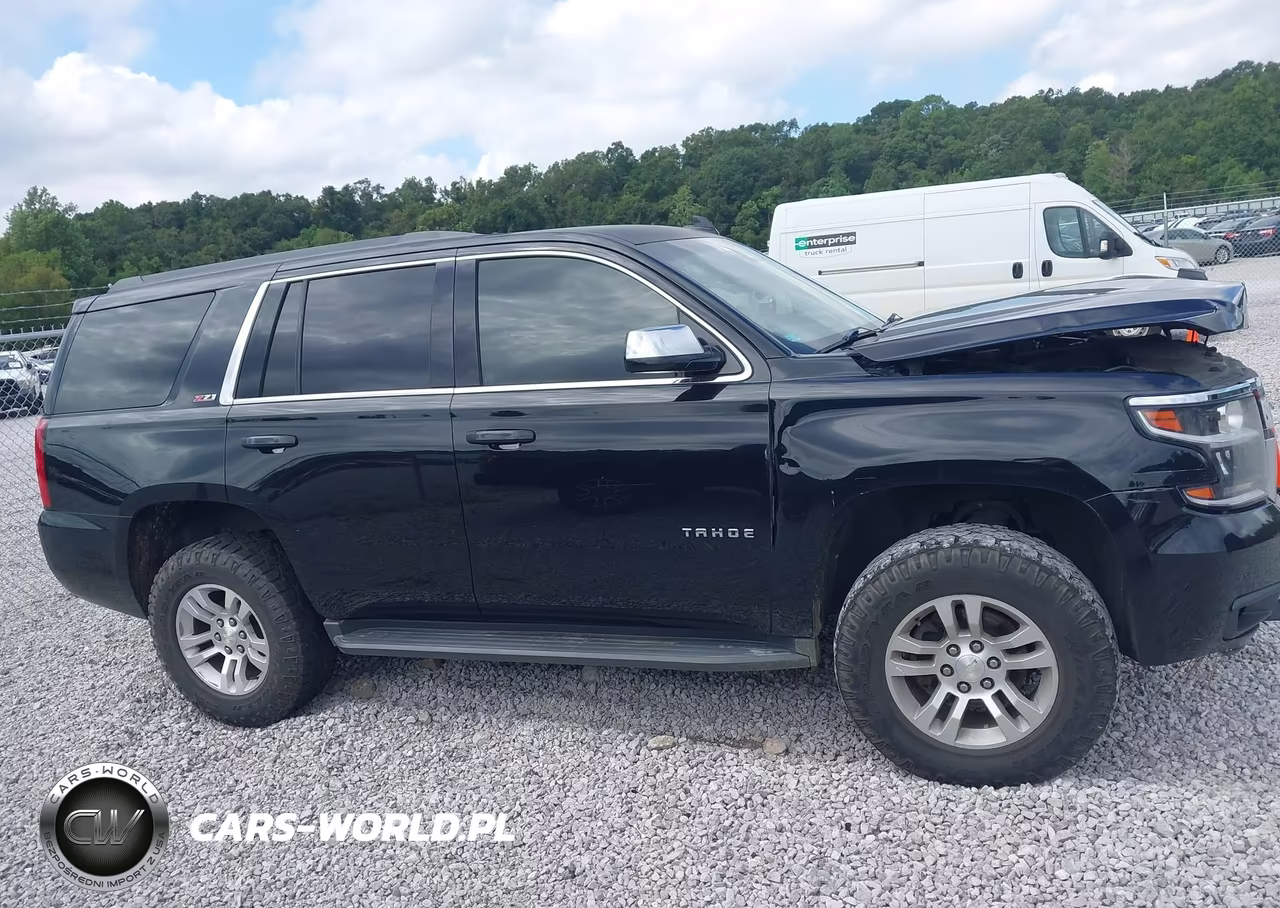 2017 Chevrolet Tahoe Lt VIN:1GNSKBKCXHR275170 - 13