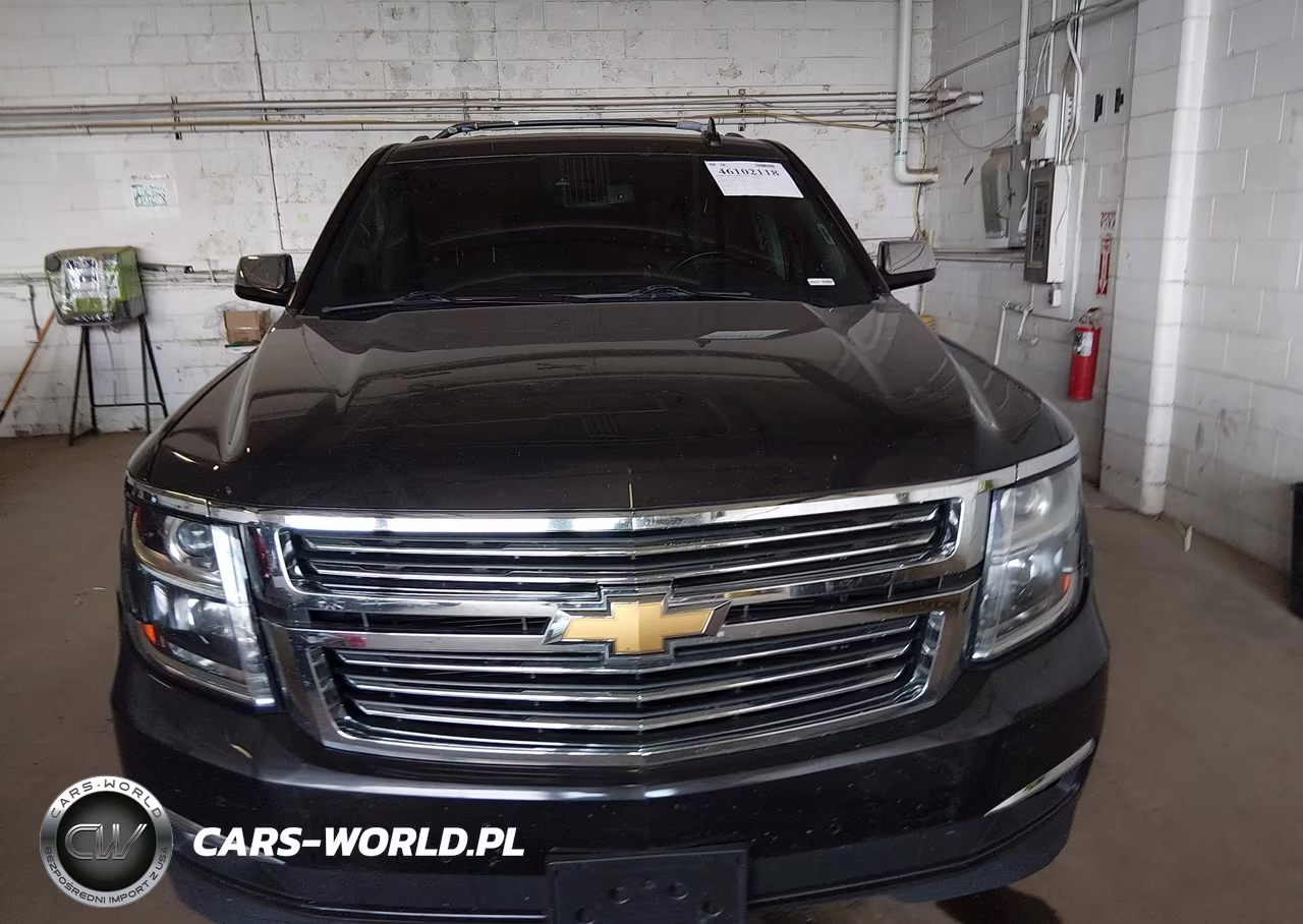 2017 Chevrolet Tahoe Premier VIN:1GNSKCKC1HR334368 - 12