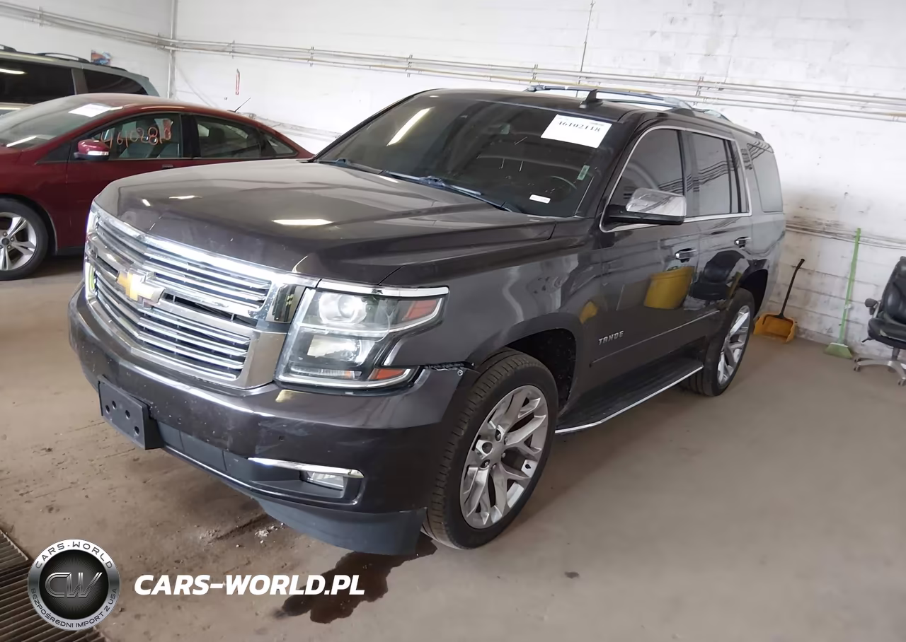 2017 Chevrolet Tahoe Premier VIN:1GNSKCKC1HR334368 - 2