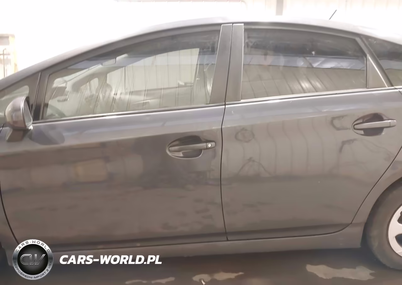 2014 Toyota Prius Two VIN:JTDKN3DU4E1780918 - 14