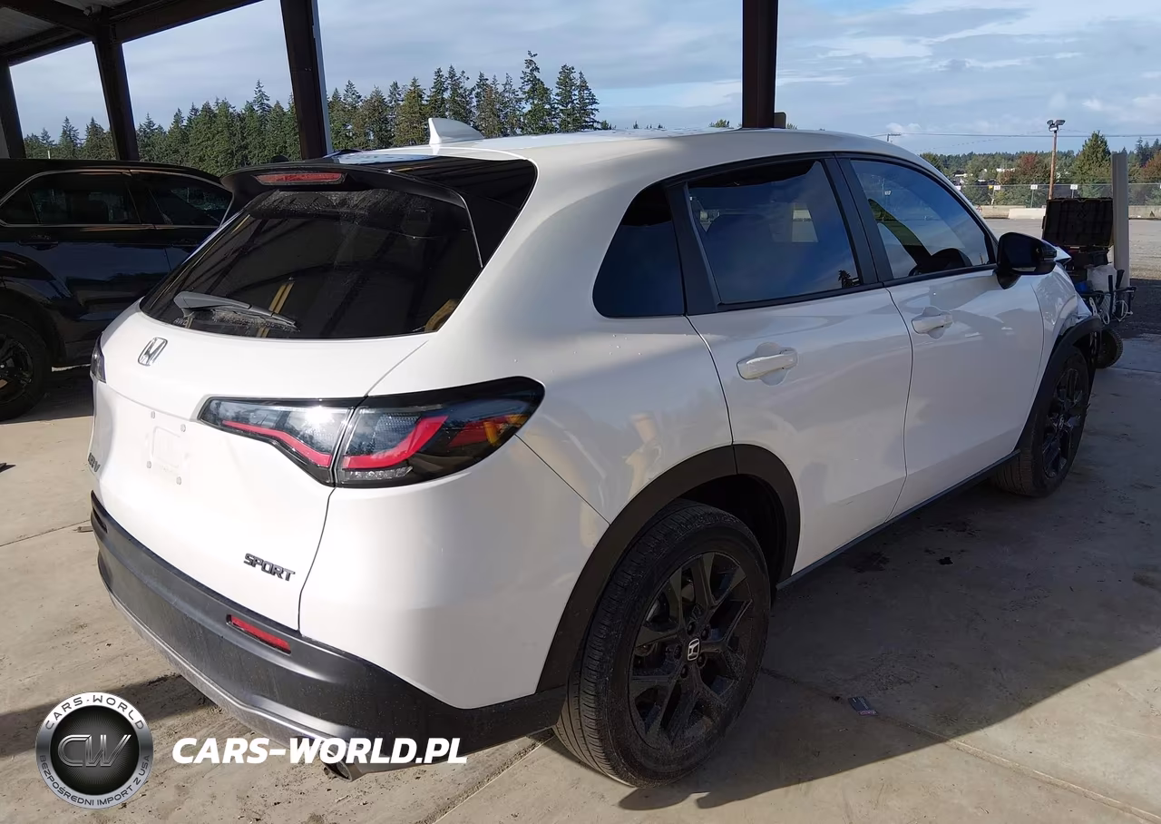 2023 Honda Hr-V Awd Sport VIN:3CZRZ2H50PM733398 - 4