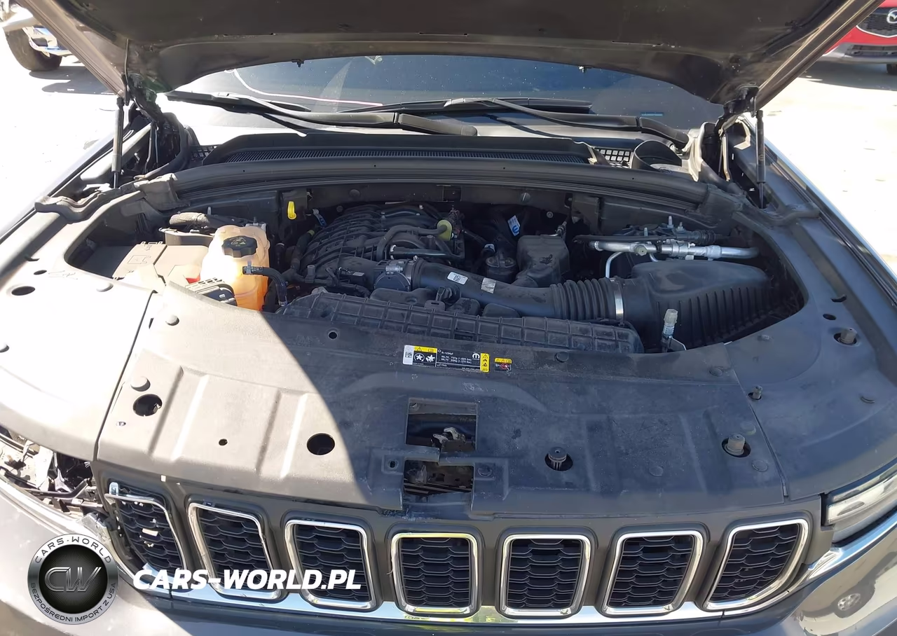2023 Jeep Grand Cherokee L Laredo 4X4 VIN:1C4RJKAG3P8828566 - 10