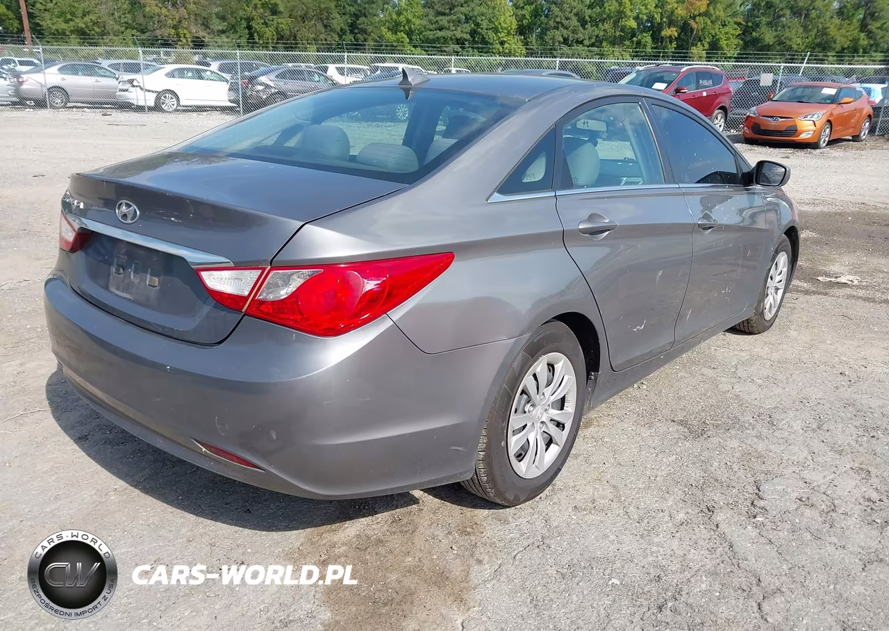 2011 Hyundai Sonata Gls VIN:5NPEB4AC4BH188219 - 4