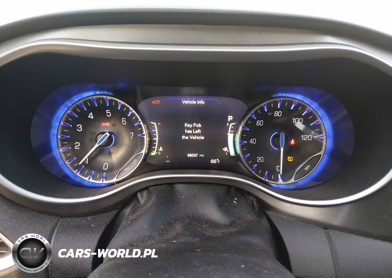 2022 Chrysler Pacifica Touring L VIN:2C4RC1BG7NR209232 - 7