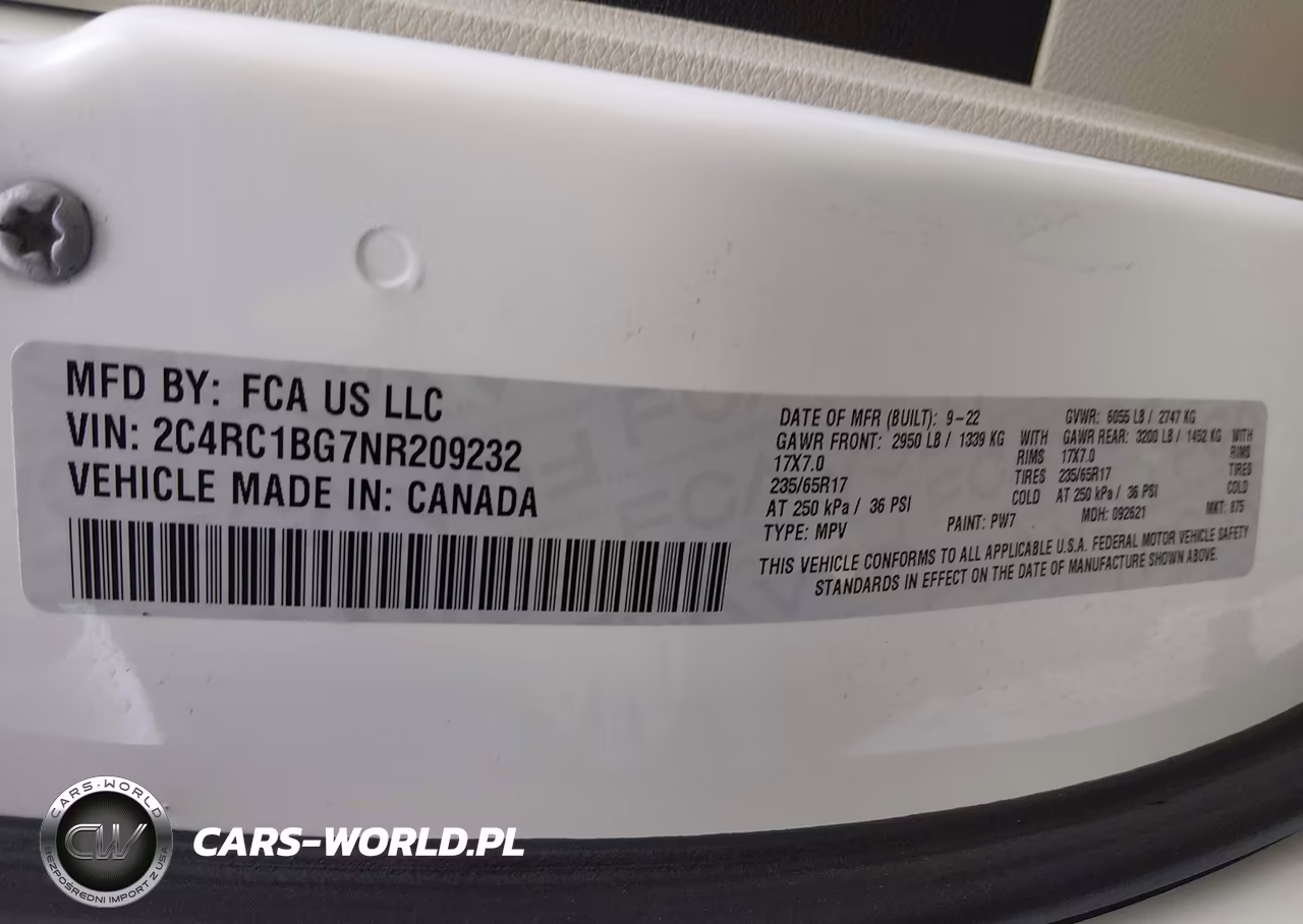 2022 Chrysler Pacifica Touring L VIN:2C4RC1BG7NR209232 - 9