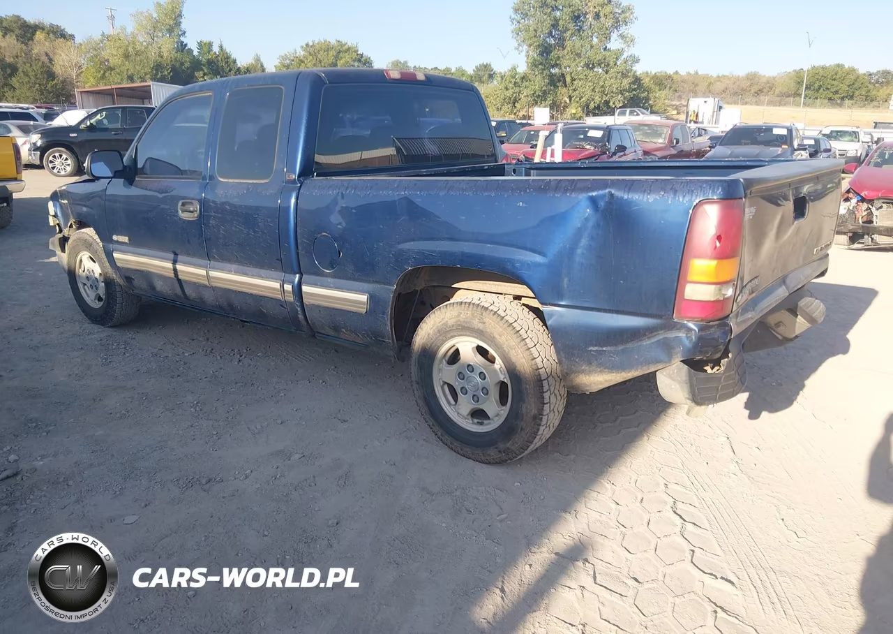 2001 Chevrolet Silverado 1500 Ls VIN:2GCEC19T411164972 - 3