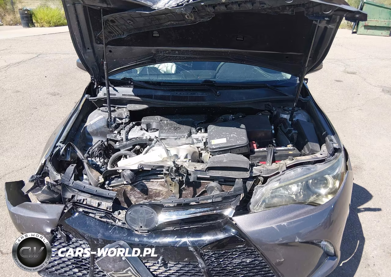 2015 Toyota Camry Se VIN:4T1BF1FK1FU983144 - 10
