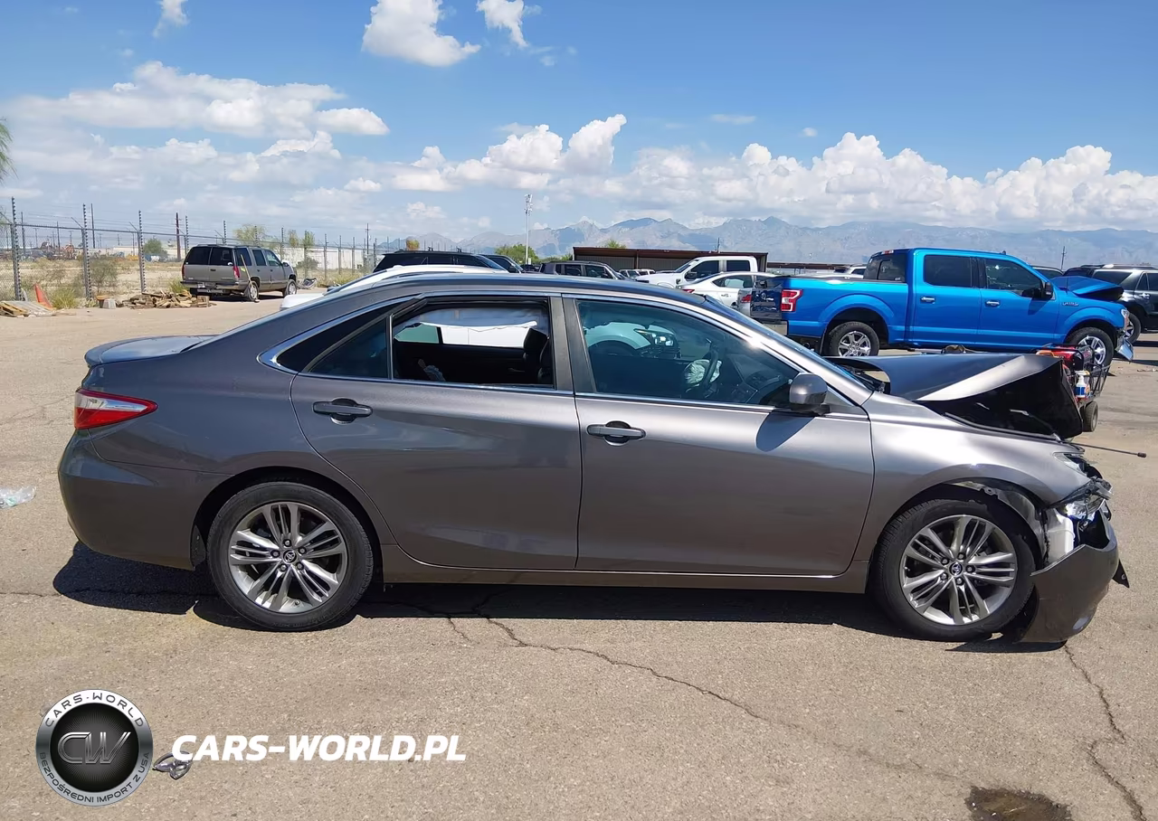 2015 Toyota Camry Se VIN:4T1BF1FK1FU983144 - 13