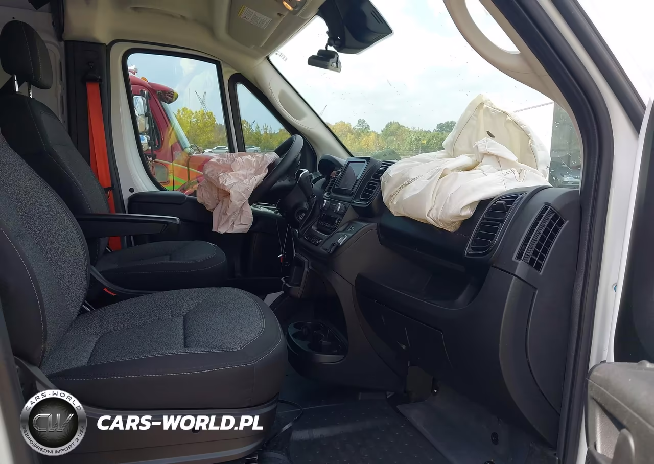 2025 Ram Promaster 2500 Tradesman High Roof 159 Wb W-Pass Seat VIN:3C6LRVDG1SE558139 - 5