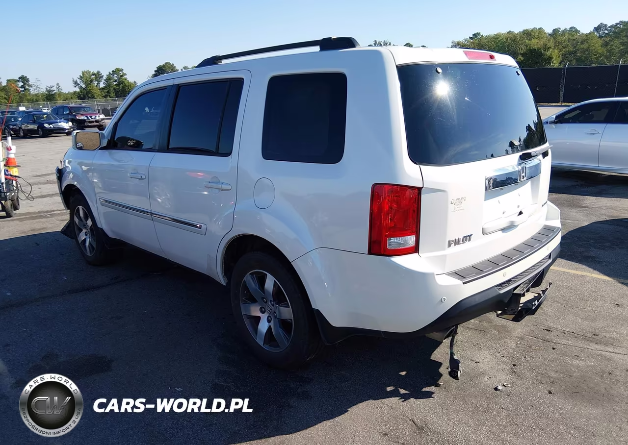 2012 Honda Pilot Touring VIN:5FNYF3H90CB012533 - 3