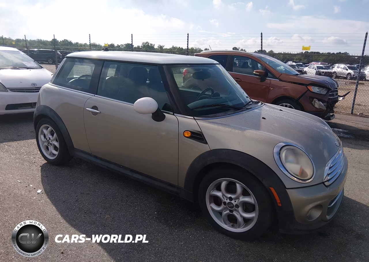 2011 Mini Cooper VIN:WMWSU3C59BT181670 - 1