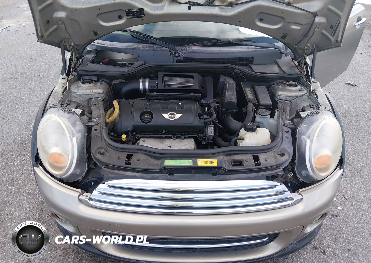 2011 Mini Cooper VIN:WMWSU3C59BT181670 - 10