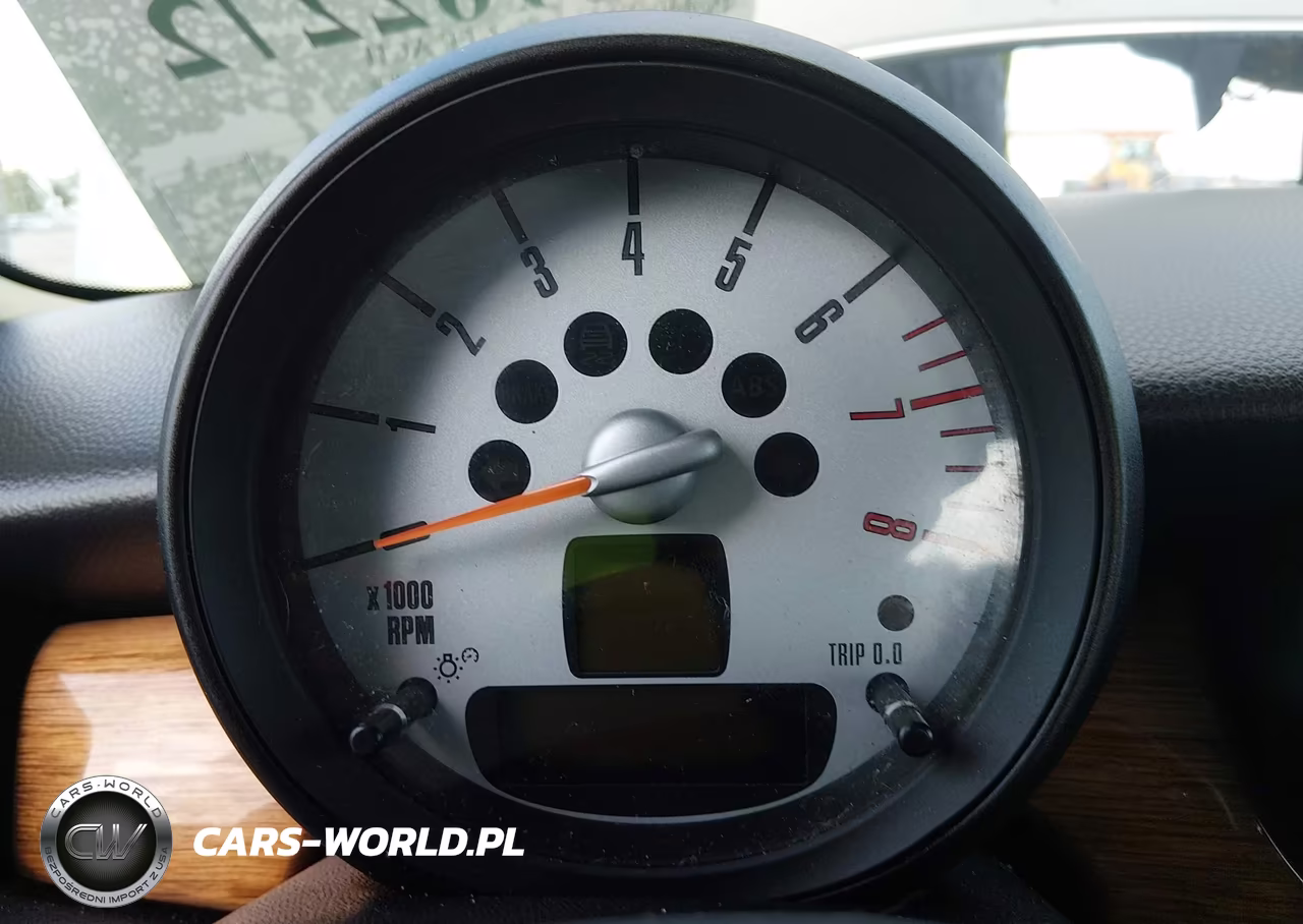 2011 Mini Cooper VIN:WMWSU3C59BT181670 - 7