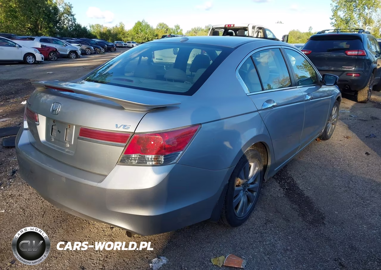 2011 Honda Accord 3.5 Ex-L VIN:1HGCP3F81BA003270 - 4