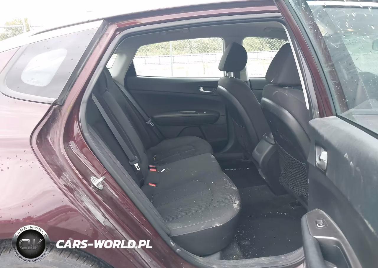 2019 Kia Optima Lx VIN:5XXGT4L39KG340090 - 8