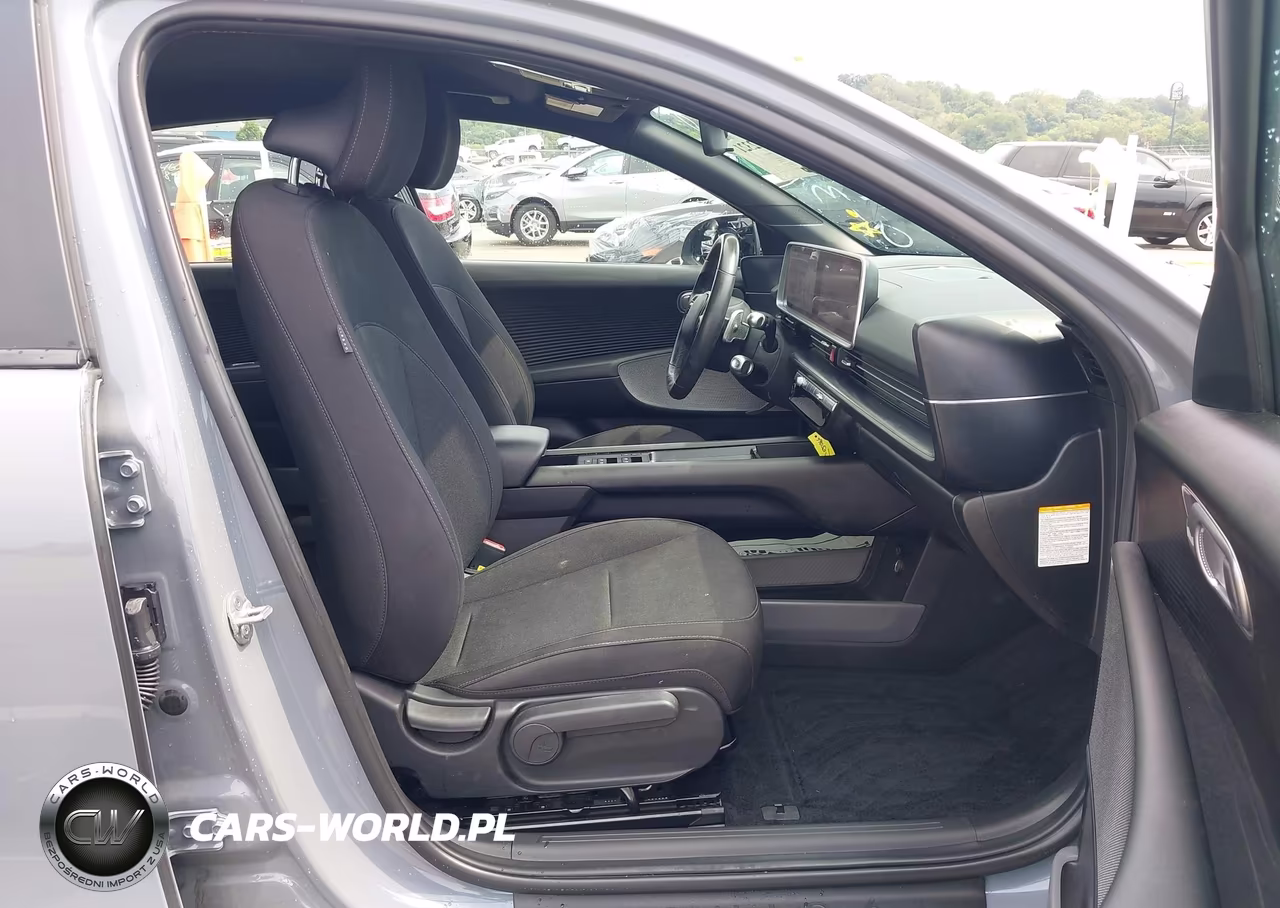 2024 Hyundai Ioniq 6 Se VIN:KMHM24AA1RA070457 - 5