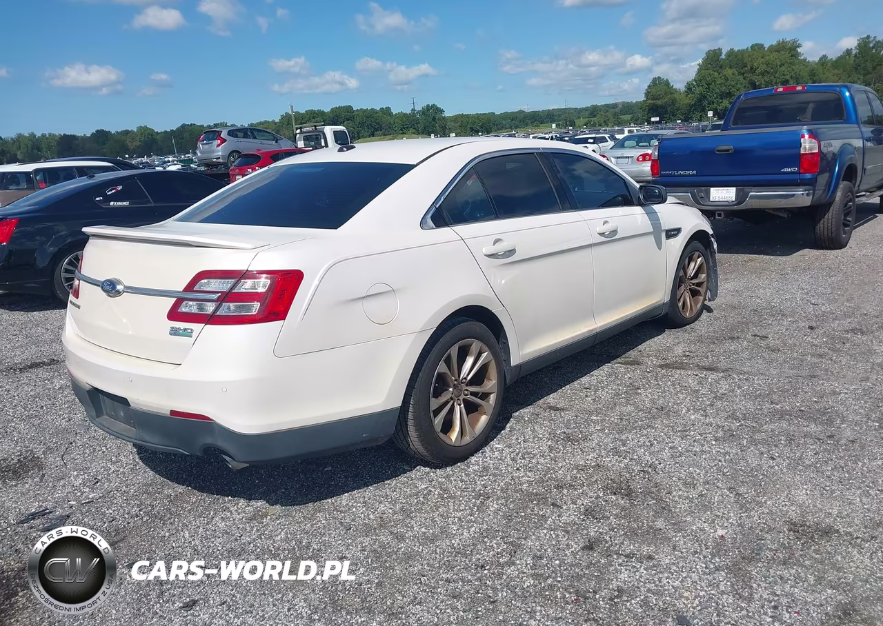 2013 Ford Taurus Sho VIN:1FAHP2KTXDG183315 - 4