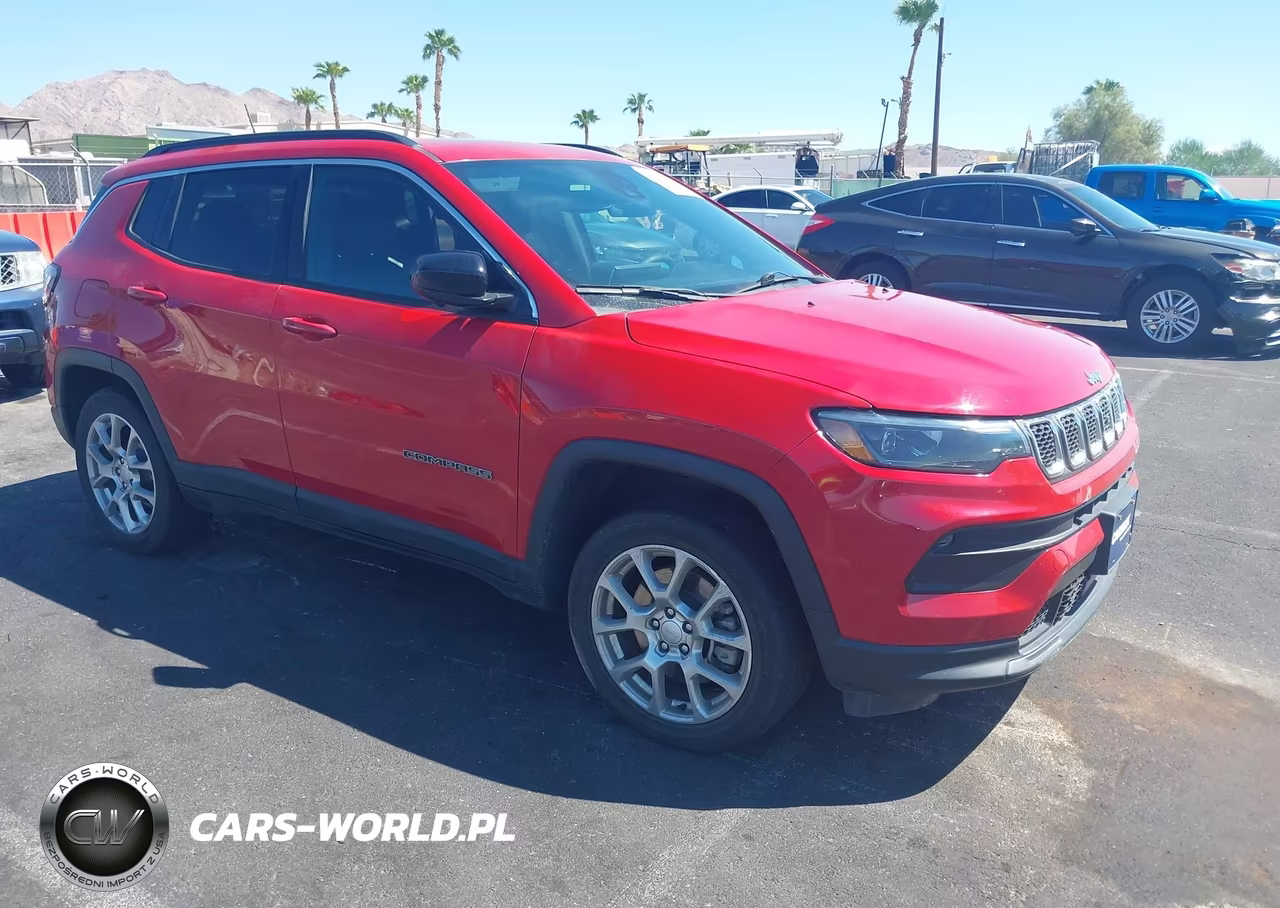 2023 Jeep Compass Latitude Lux Fwd