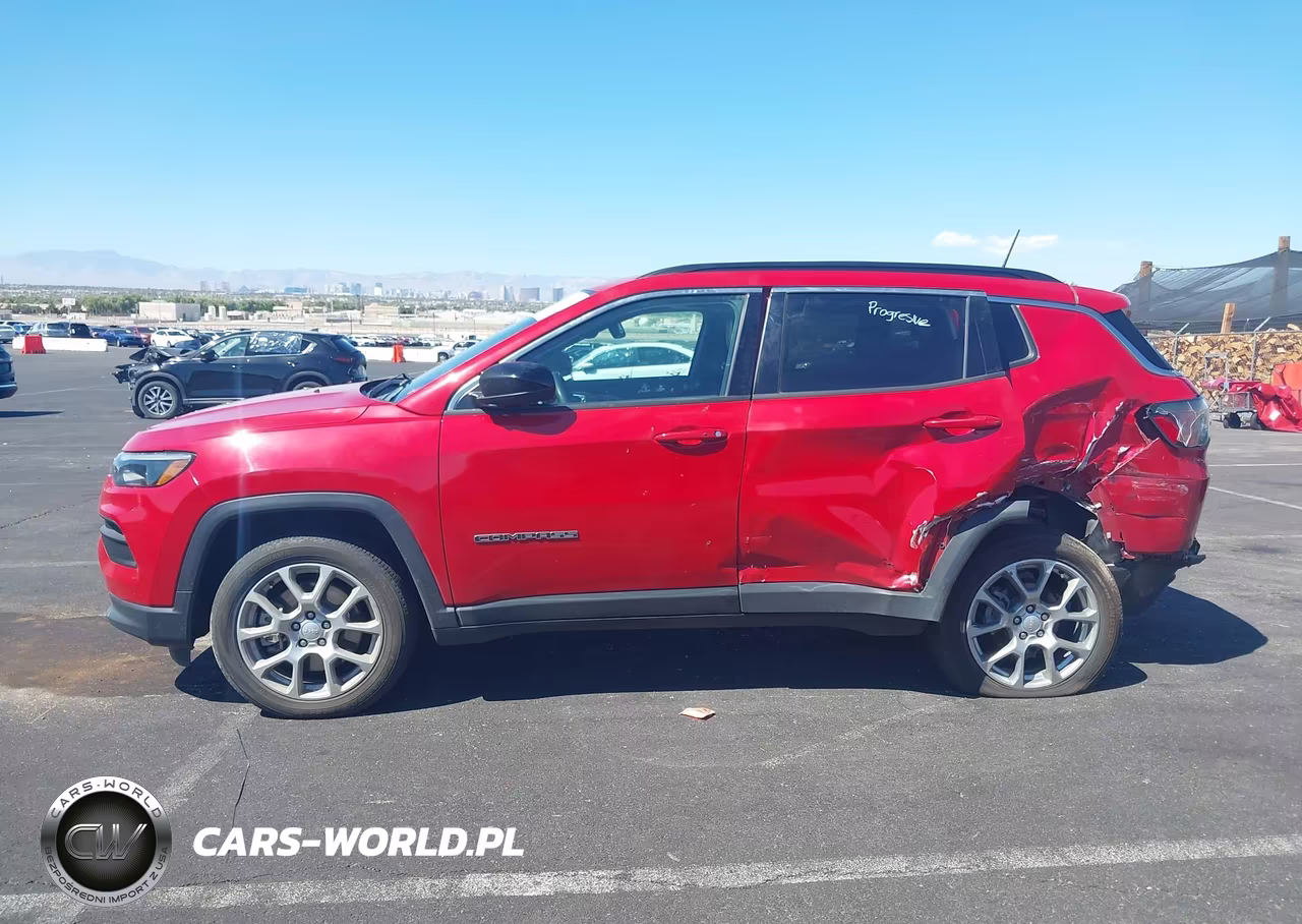 2023 Jeep Compass Latitude Lux Fwd VIN:3C4NJDFN3PT545152 - 14