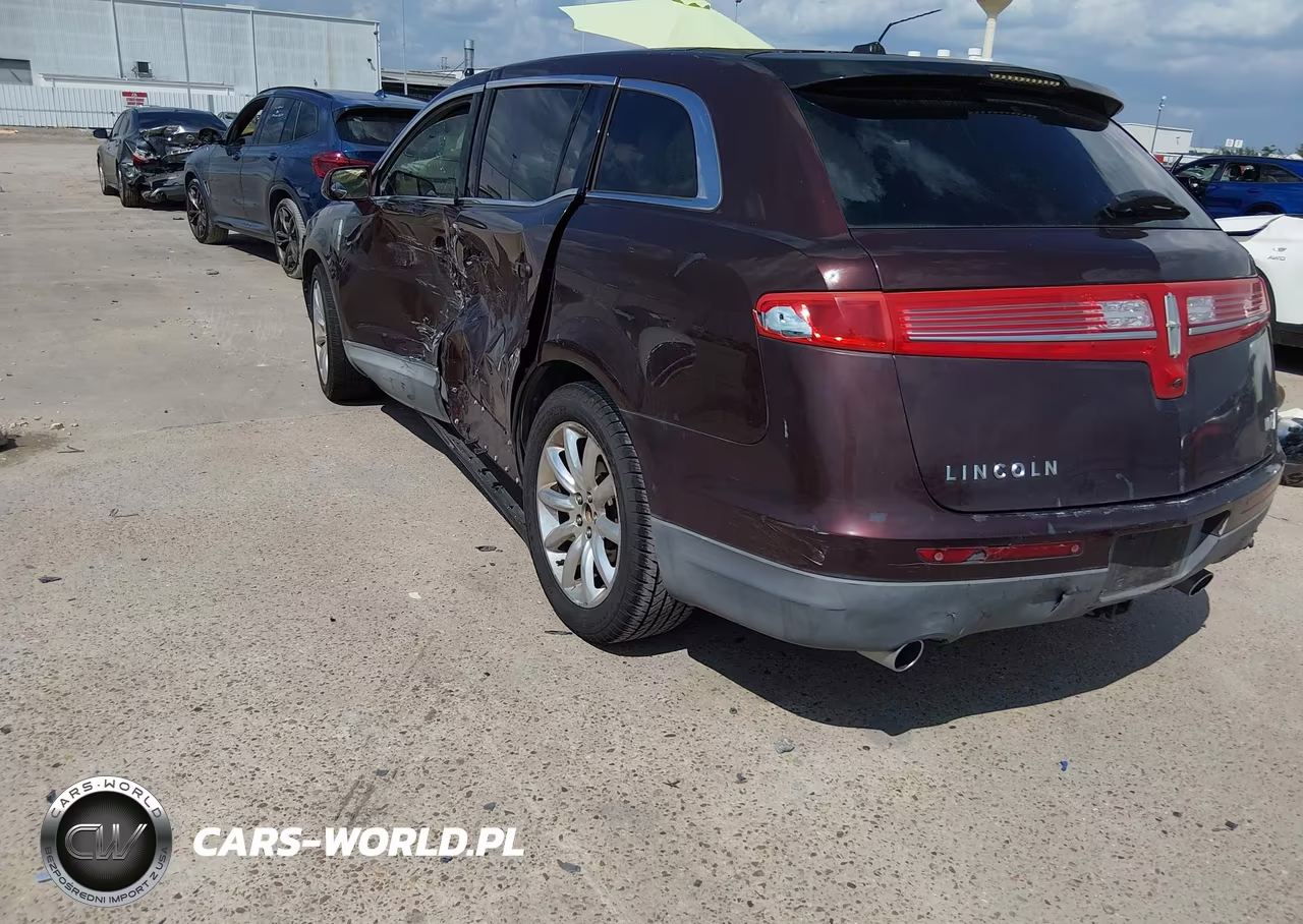 2010 Lincoln Mkt VIN:2LMHJ5FR9ABJ20849 - 3